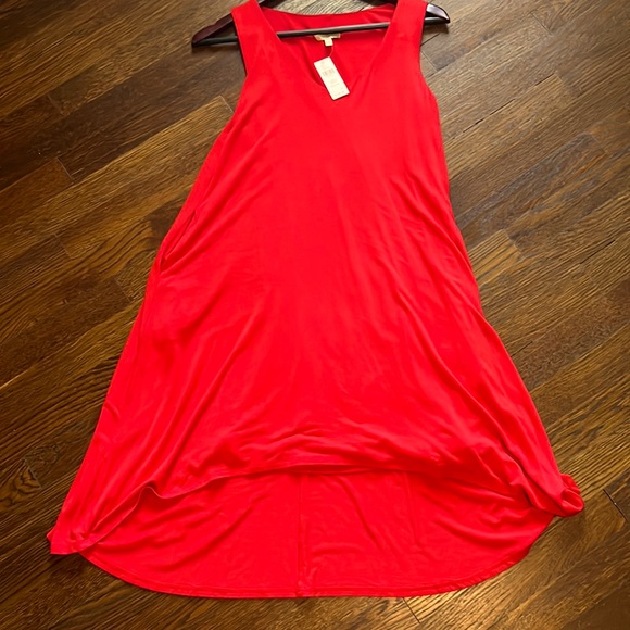Anthropologie Dresses & Skirts - Red flowey dress XSP